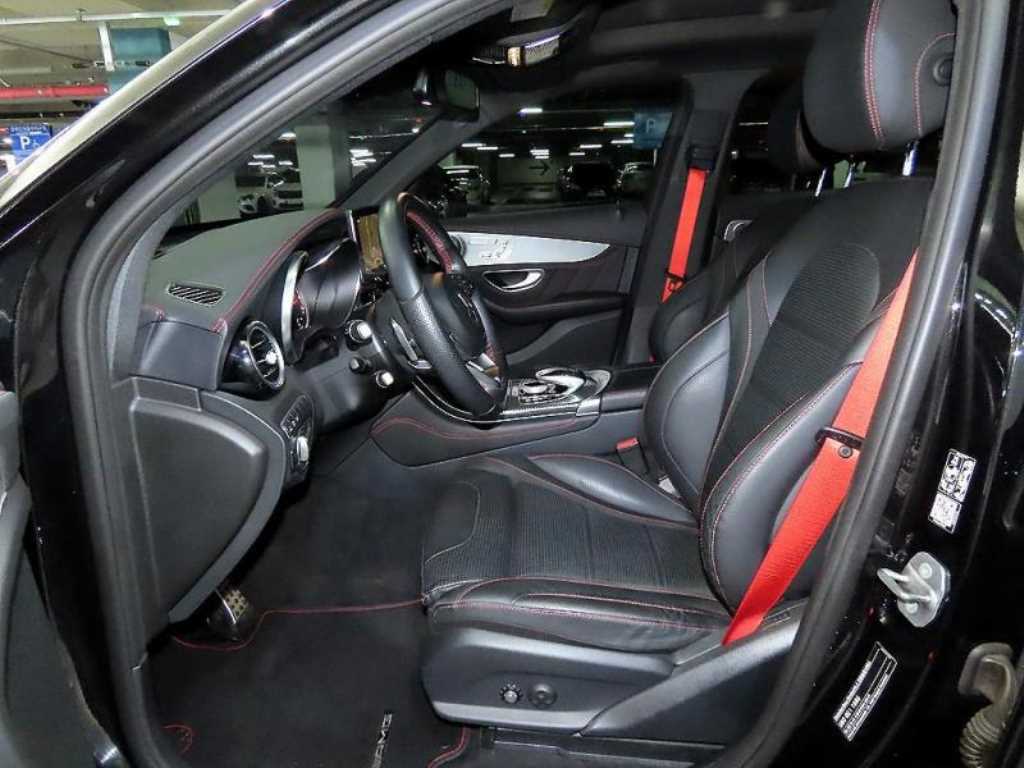 Mercedes Benz GLC Class - Vista 6