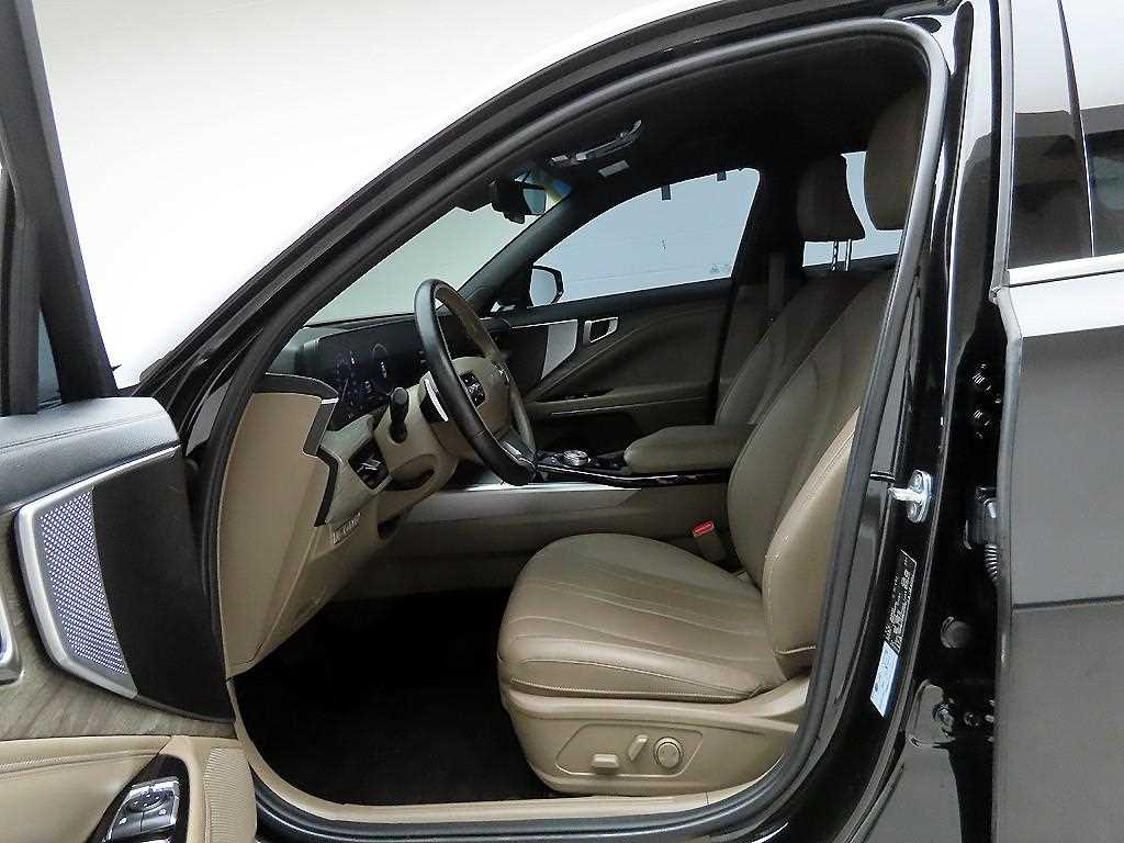 KIA K8 - Vista 9