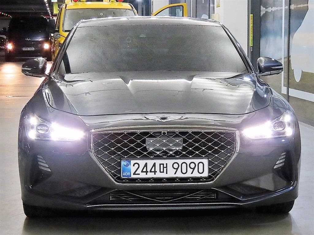 Genesis G70 - Vista 2