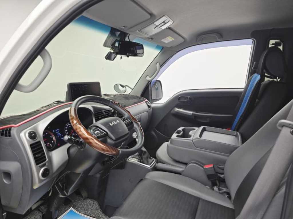 Small Truck Top_Wingbody 2024 Blanco - Importación desde Corea - HF Imports Iquique - Foto 15