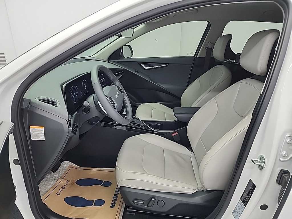 KIA Niro - Vista 11
