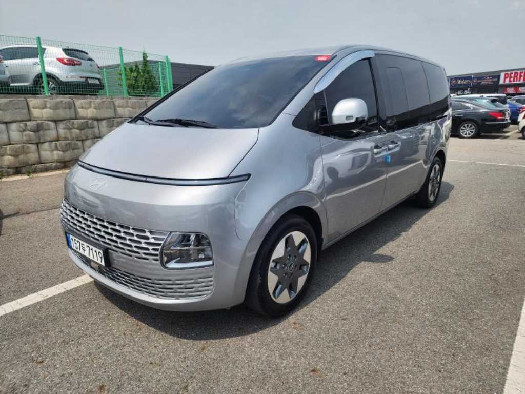 HYUNDAI Staria 2025 - Importación desde Corea - HF Imports Iquique - Foto 1
