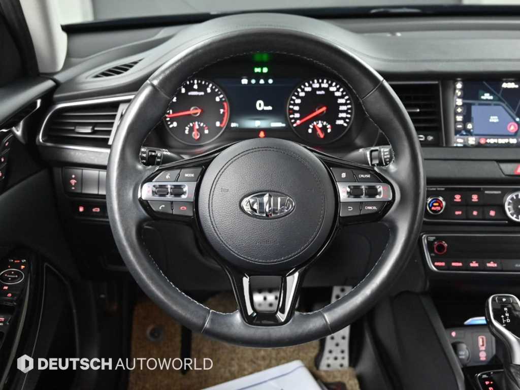 KIA K7 2017 Negro - Importación desde Corea - HF Imports Iquique - Foto 15
