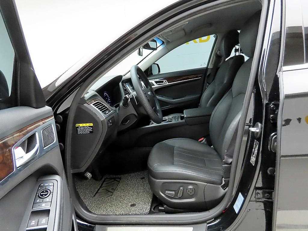 HYUNDAI Genesis 2015 Negro - Importación desde Corea - HF Imports Iquique - Foto 13
