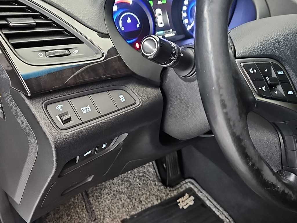 HYUNDAI Grandeur 2015 Gris - Importación desde Corea - HF Imports Iquique - Foto 17