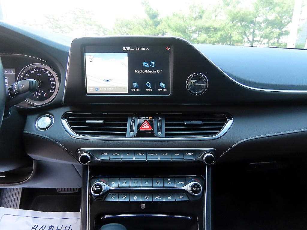 HYUNDAI Grandeur 2019 Blanco - Importación desde Corea - HF Imports Iquique - Foto 13