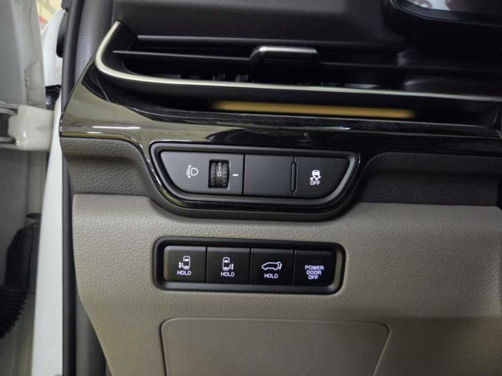 KIA Carnival 2024 Blanco - Importación desde Corea - HF Imports Iquique - Foto 15