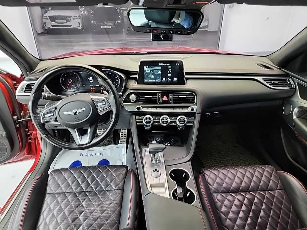 Genesis G70 - Vista 7