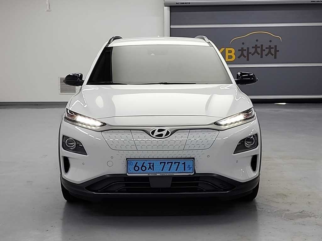 HYUNDAI Kona - Vista 2