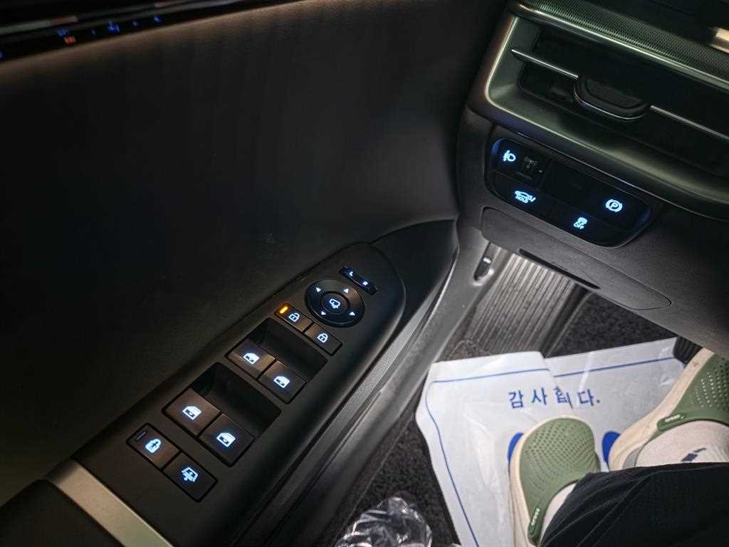 HYUNDAI Grandeur 2023 Blanco - Importación desde Corea - HF Imports Iquique - Foto 15