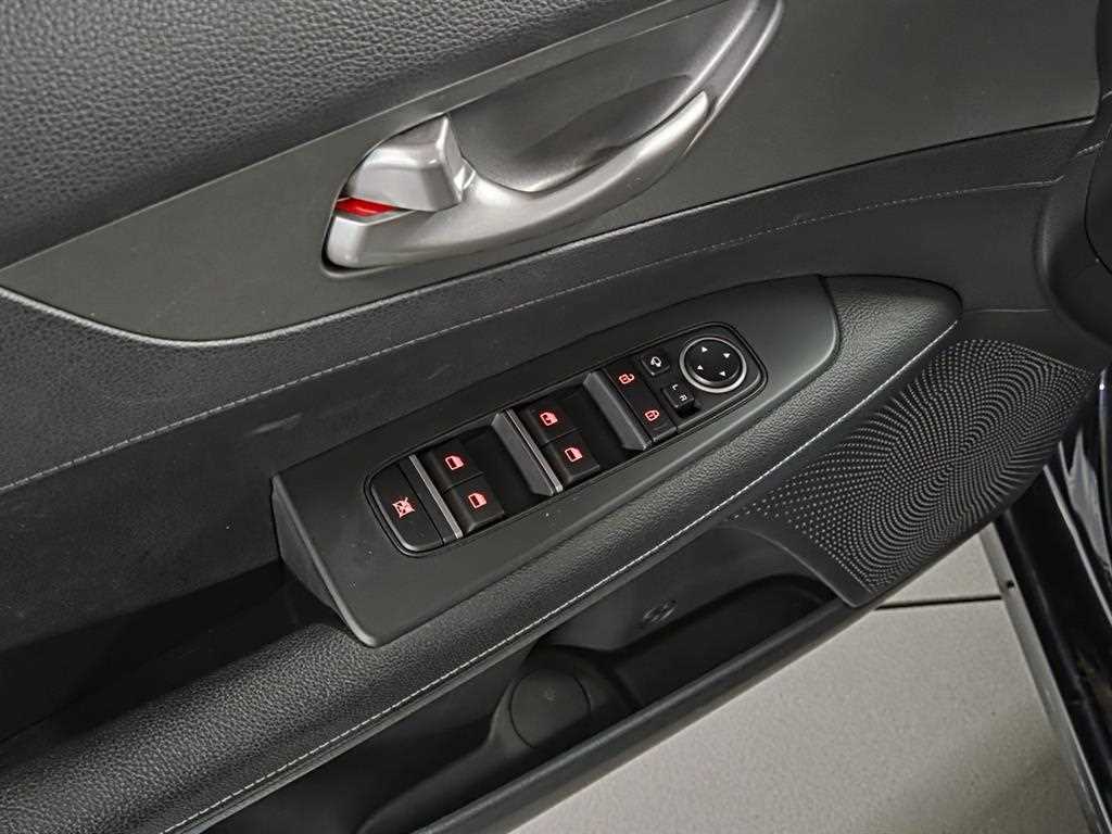 KIA K3 - Vista 12