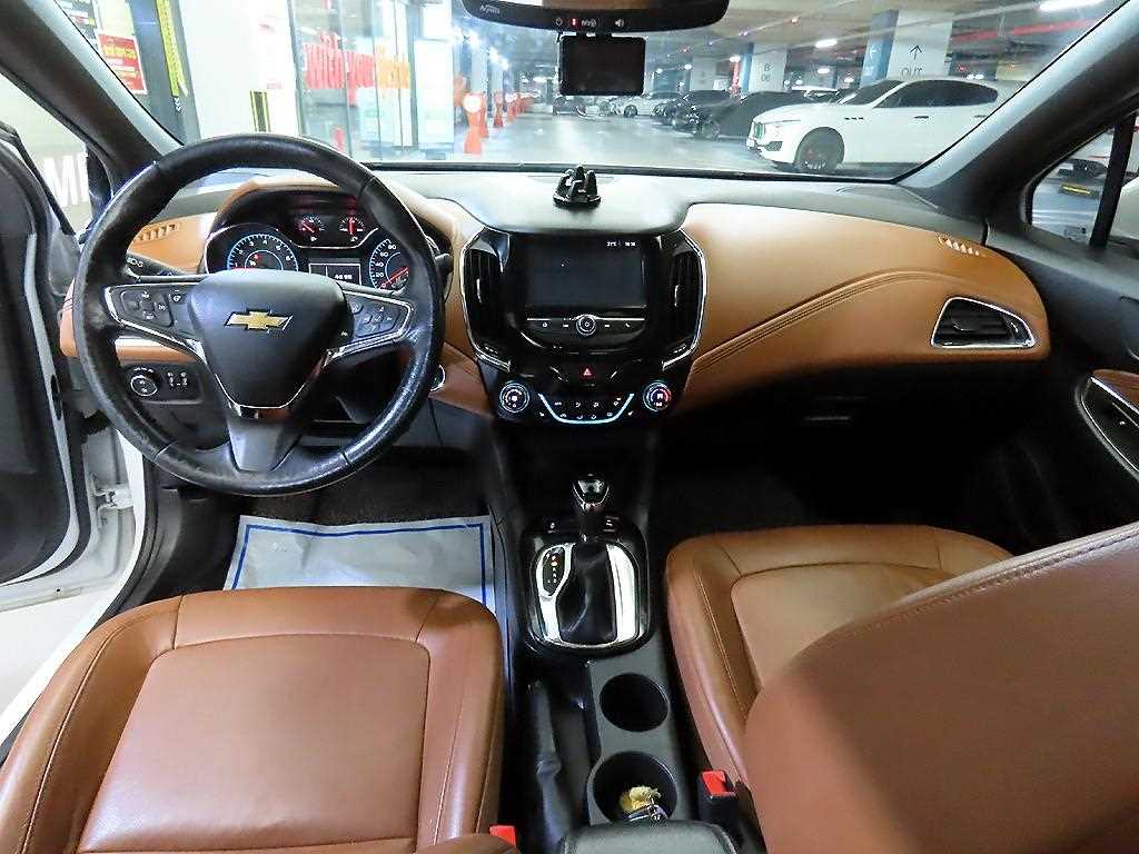 Chevrolet Cruise - Vista 12