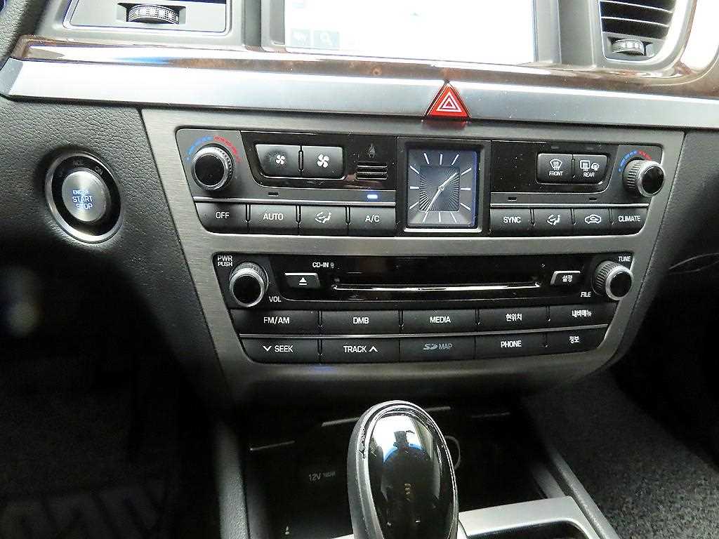 HYUNDAI Genesis 2015 Negro - Importación desde Corea - HF Imports Iquique - Foto 16