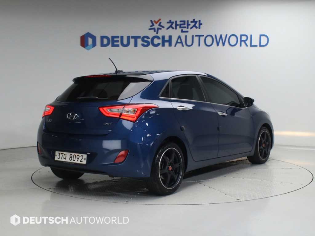 HYUNDAI i30 - Vista 2