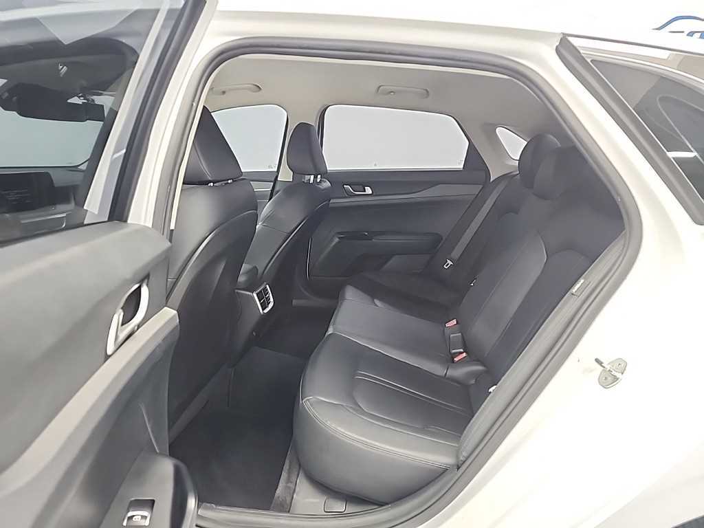 KIA K5 - Vista 12