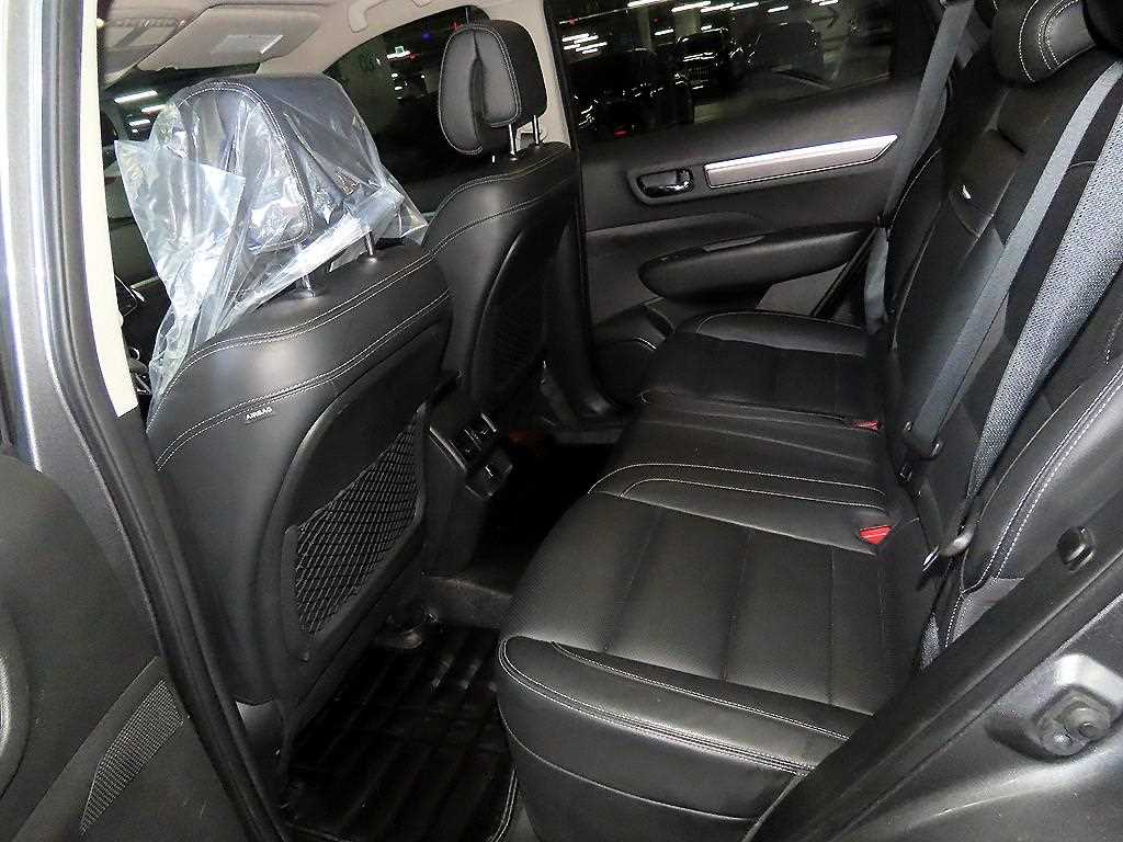 SAMSUNG QM6 - Vista 9