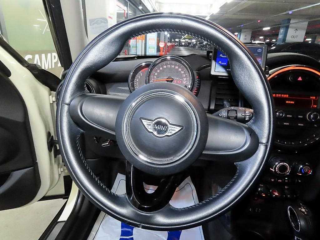 Mini Cooper - Vista 8