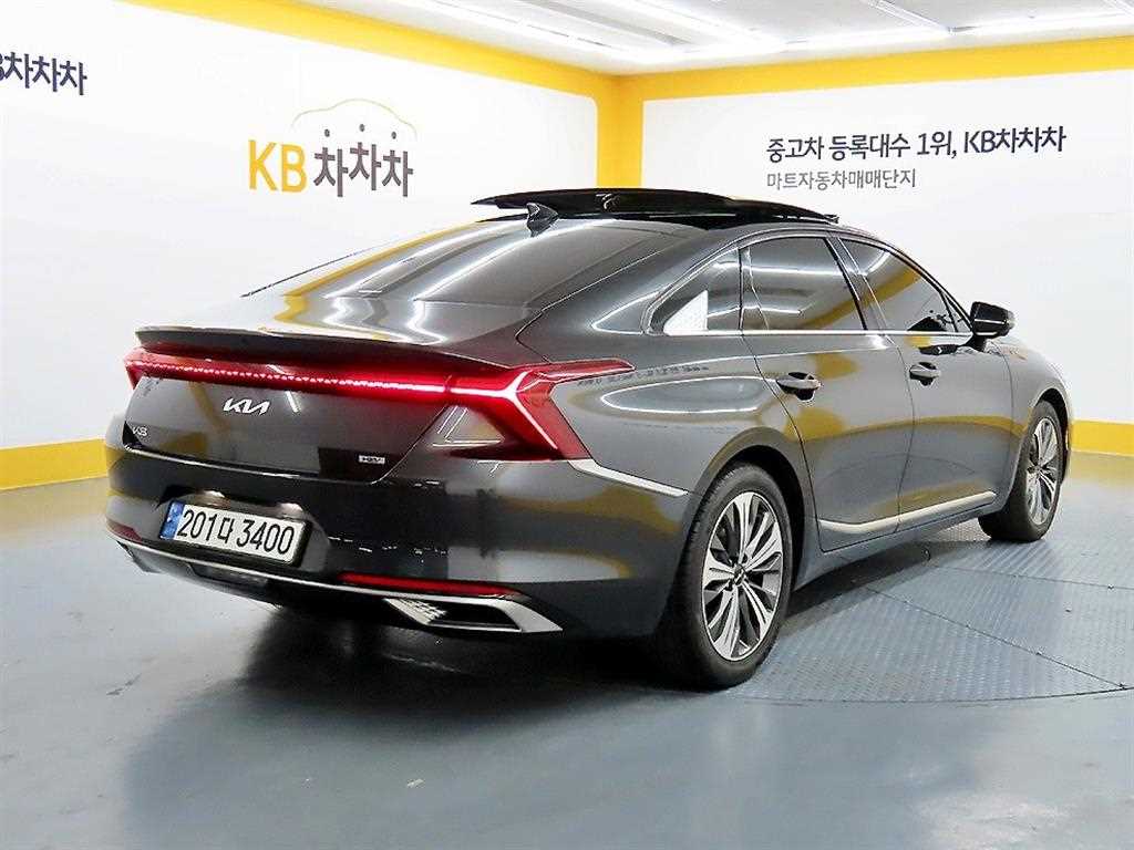 KIA K8 - Vista 4