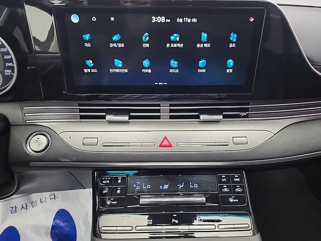 HYUNDAI Grandeur - Vista 10