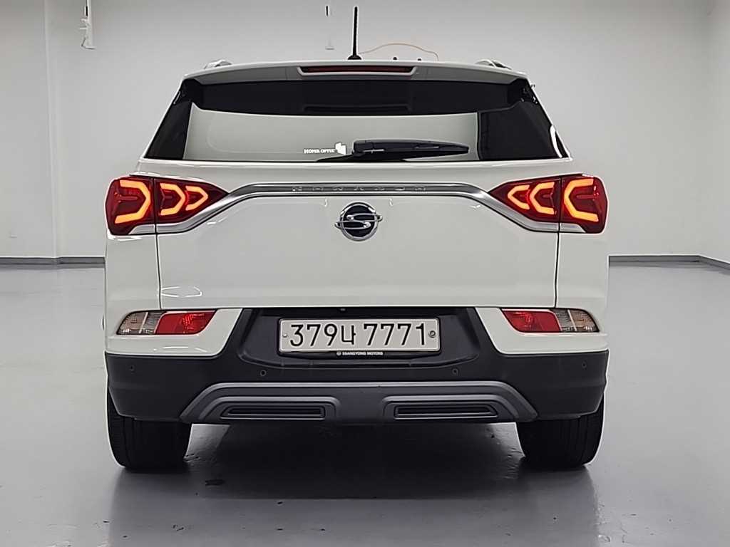 Ssangyong Korando - Vista 3