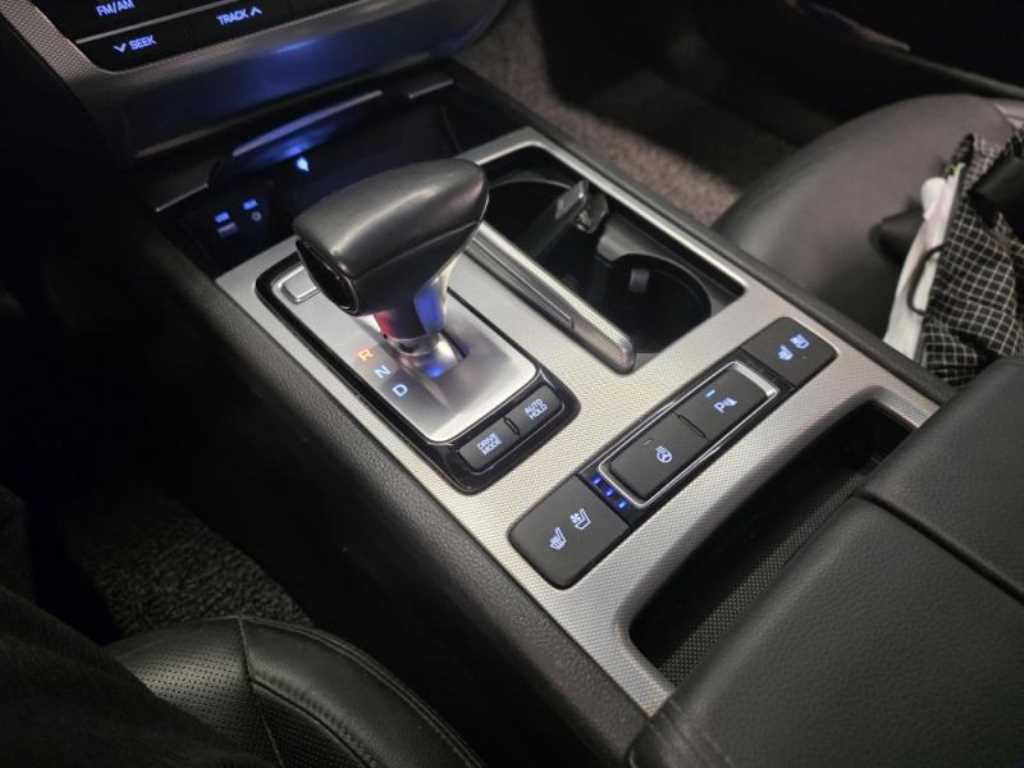 Genesis G80 - Vista 8