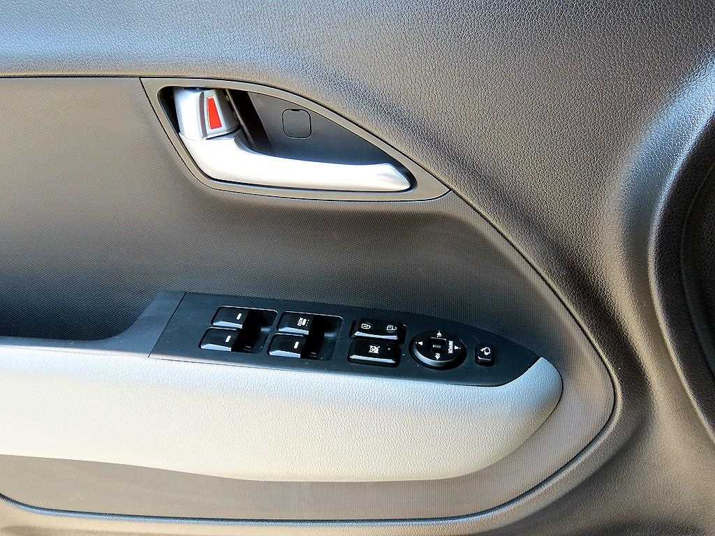 KIA Ray 2023 Blanco - Importación desde Corea - HF Imports Iquique - Foto 13