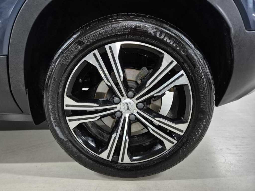 Volvo XC40 - Vista 7