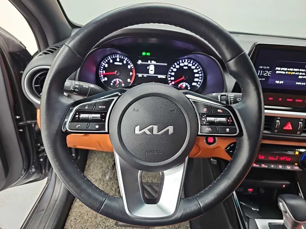 KIA K3 - Vista 9