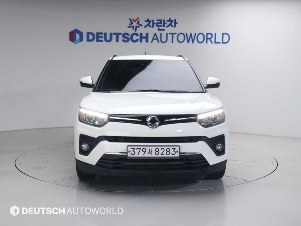 Ssangyong Tivoli - Vista 3