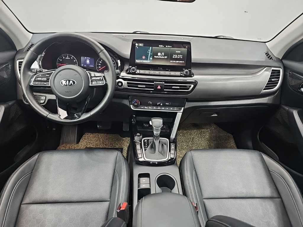 KIA Seltos - Vista 7