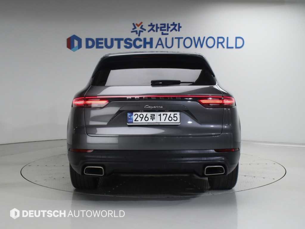 Porsche Cayenne - Vista 4