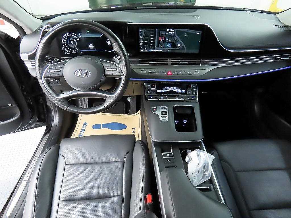HYUNDAI Grandeur - Vista 7