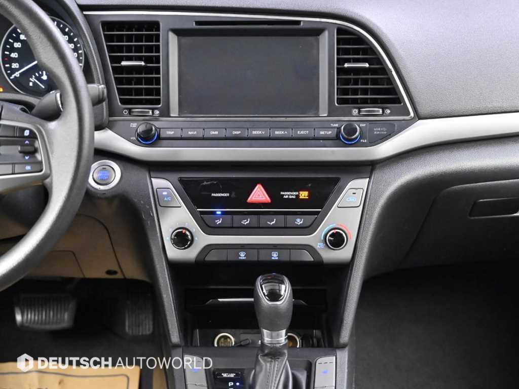 HYUNDAI Avante 2017 - Importación desde Corea - HF Imports Iquique - Foto 14