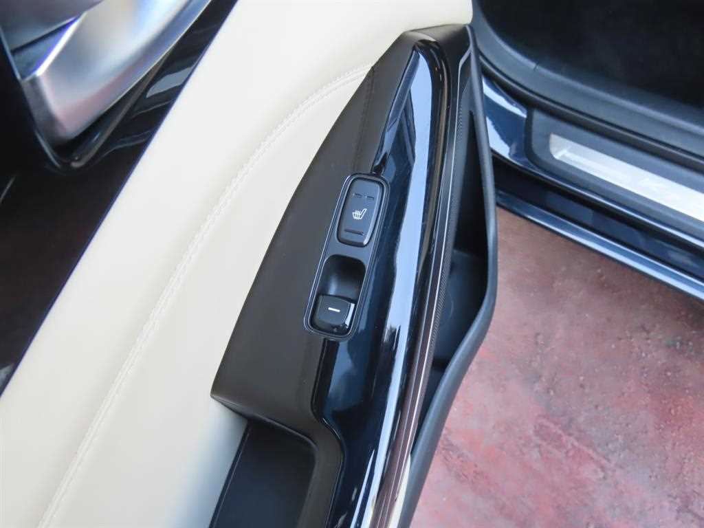 KIA K7 - Vista 6