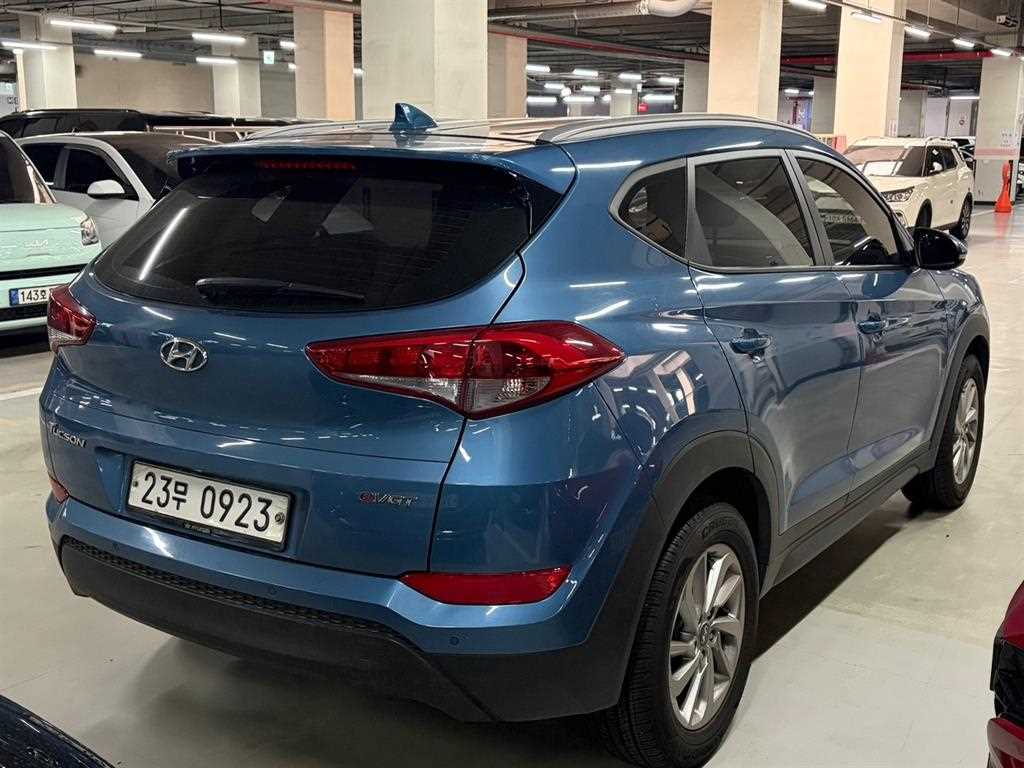 HYUNDAI Tucson - Vista 6