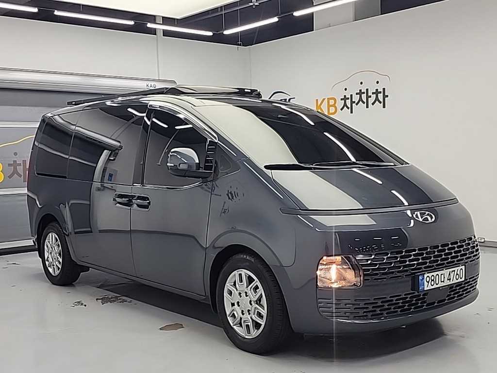 HYUNDAI Staria - Vista 4