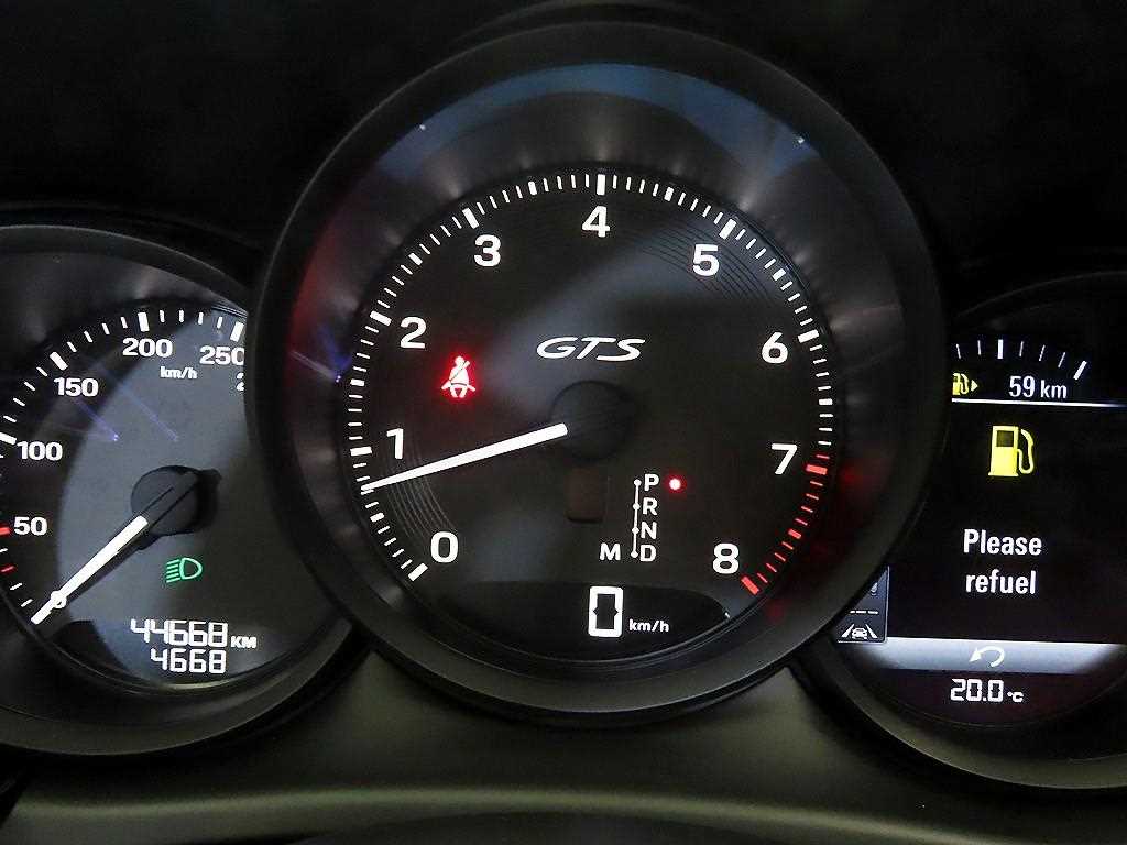 Porsche Macan - Vista 11