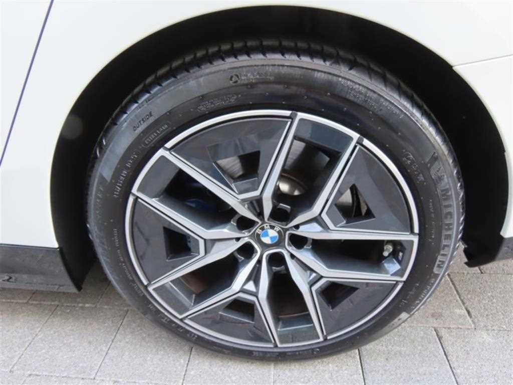 BMW 5 Series 2025 - Importación desde Corea - HF Imports Iquique - Foto 17