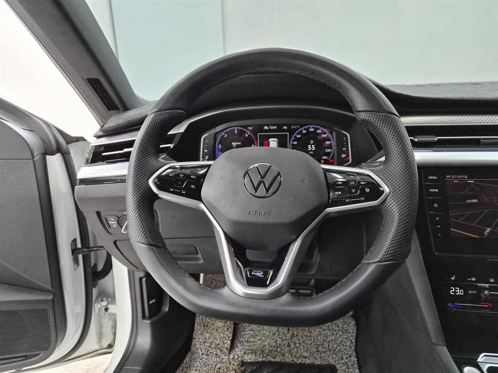Volkswagen Arteon - Vista 9