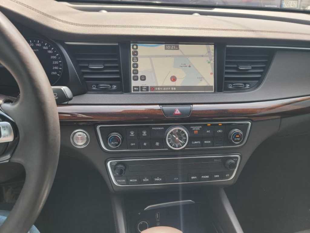 KIA K7 - Vista 5