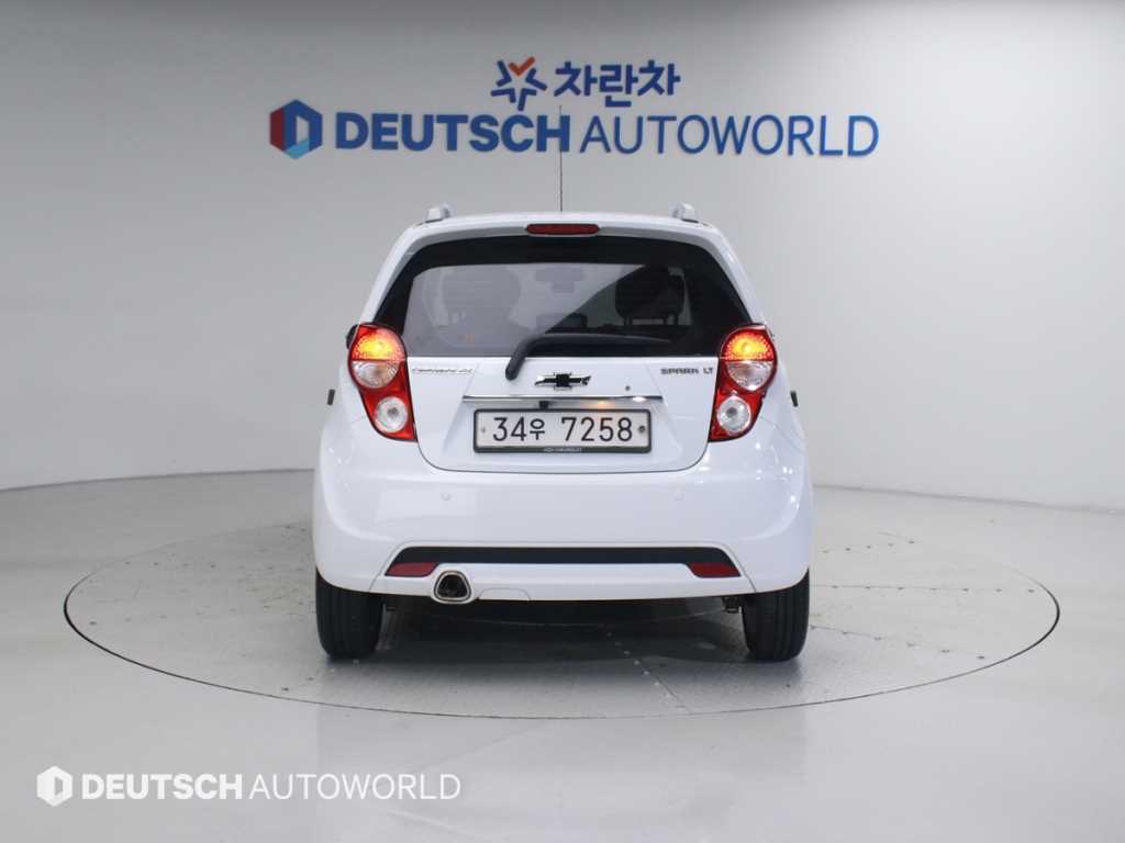 Chevrolet Spark - Vista 4