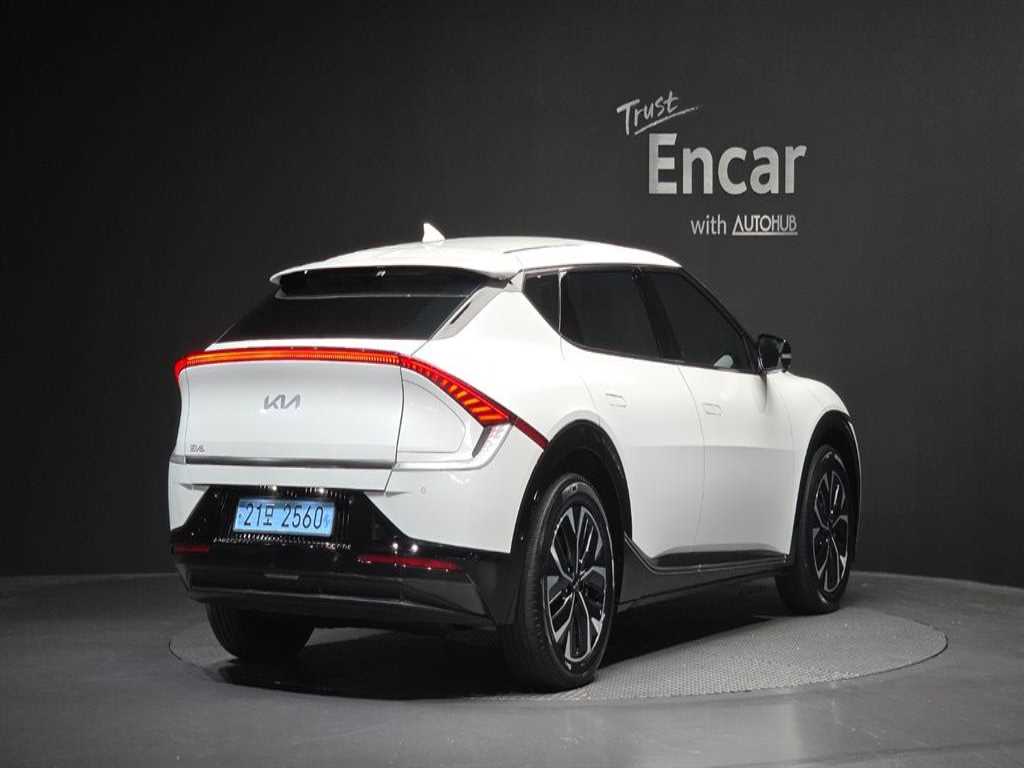 KIA EV6 - Vista 3