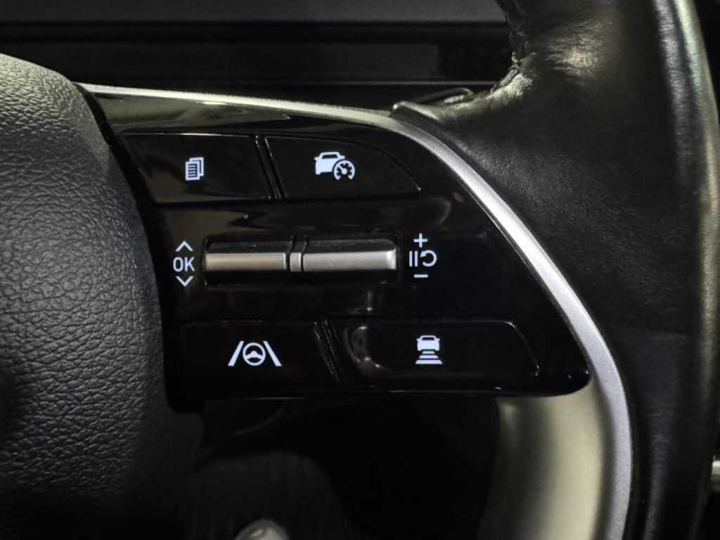 HYUNDAI Staria - Vista 12