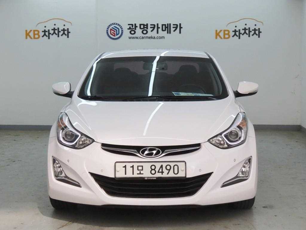 HYUNDAI Avante 2016 Blanco - Importación desde Corea - HF Imports Iquique - Foto 1