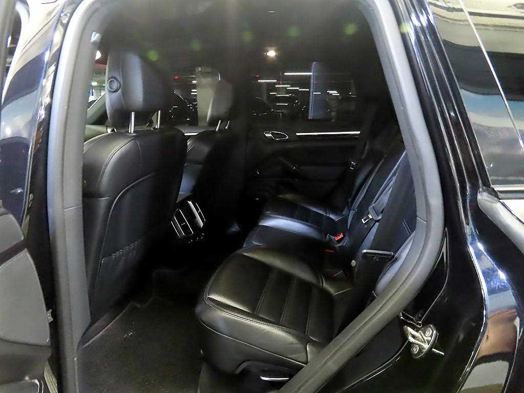 Porsche Cayenne - Vista 7