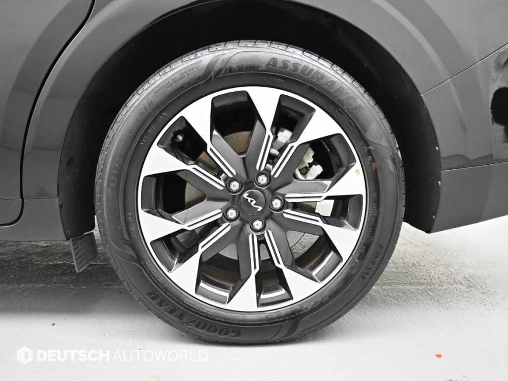 KIA Carnival - Vista 5
