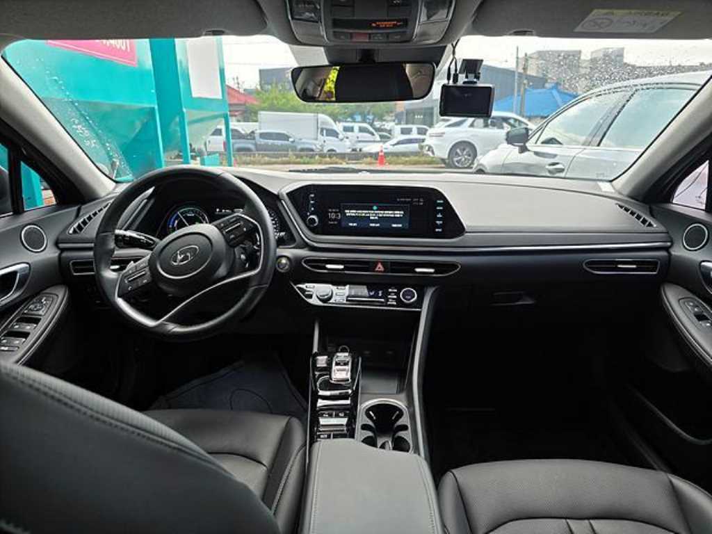 HYUNDAI Sonata - Vista 5