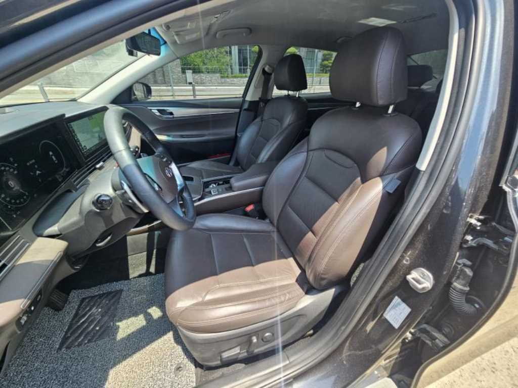 HYUNDAI Grandeur - Vista 10