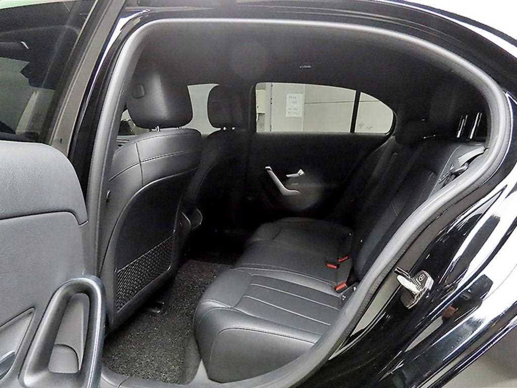 Mercedes Benz A Class - Vista 8