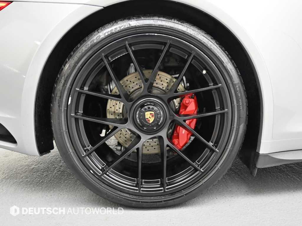Porsche 911 - Vista 5